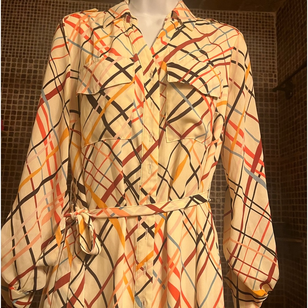 NY & Co (S) lined striped dress, 100% polyester accents on shoulders & cuffs